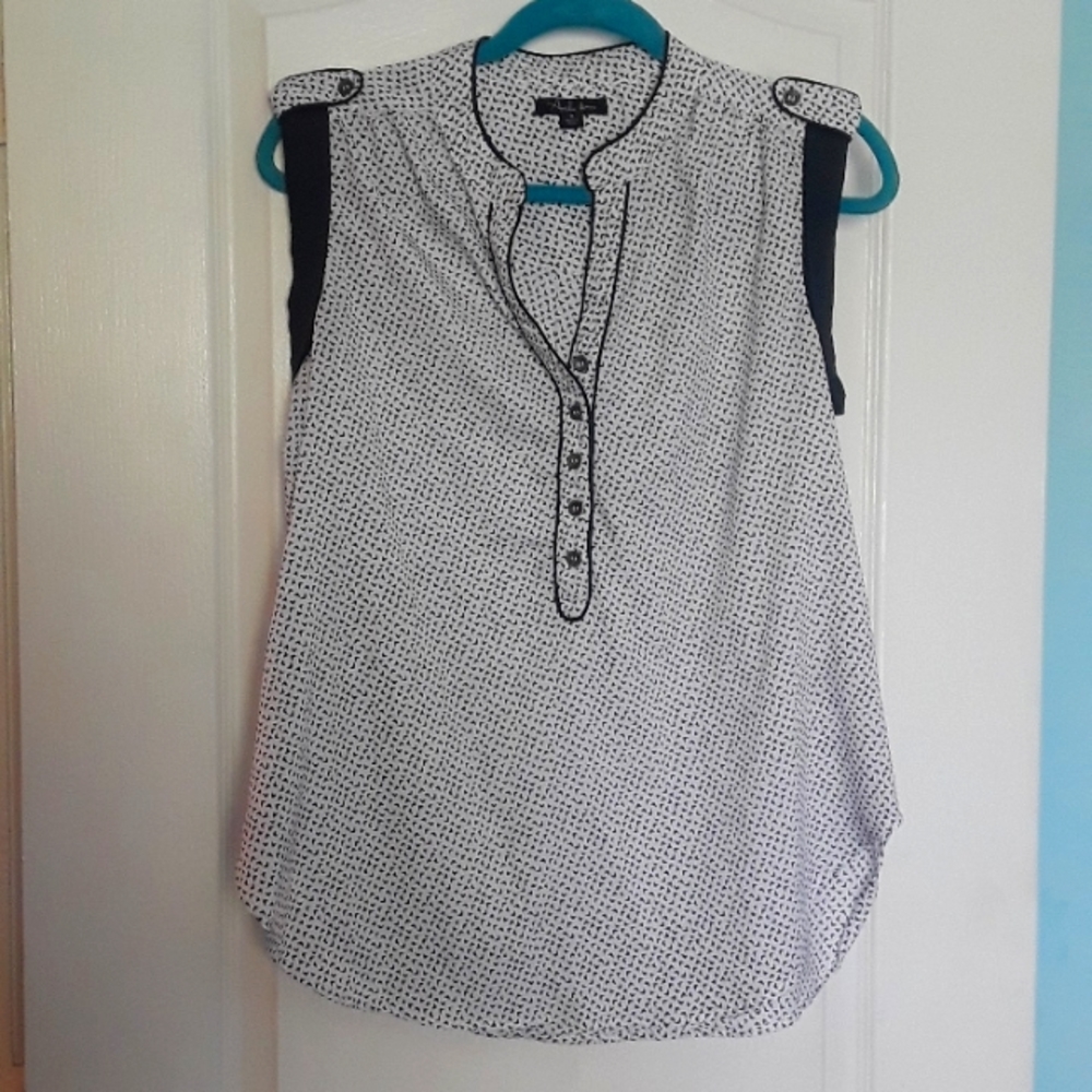 Antilia FEMME Sleeveless Top Size M
